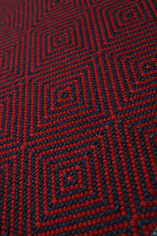 Tapis d'escalier tissé plat, Large Diamond Flame Red