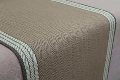 Tapis d'escalier tissé plat, Stripes. Finley FG04 Linen/White