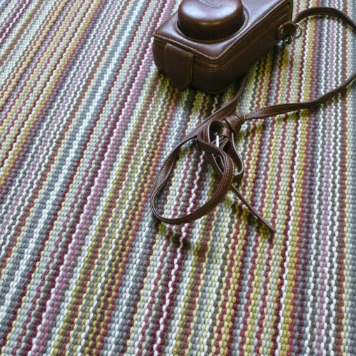 Tapis d'escalier tissé plat Stripes. Multi Red