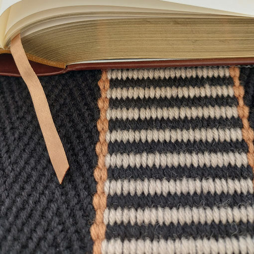 Tapis d'escalier, tissé plat 100% laine, Collection Greta Black